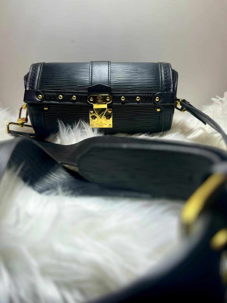 Black & Gold Handbag