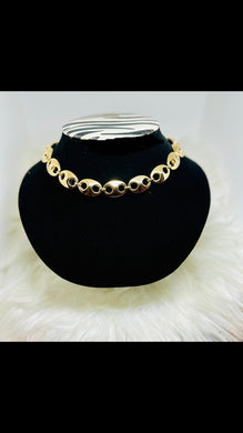 Large Gucci Chain & Bracelet