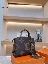 Louis Vuitton bag