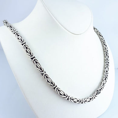Rhodium Dipped Byzantine Chain
